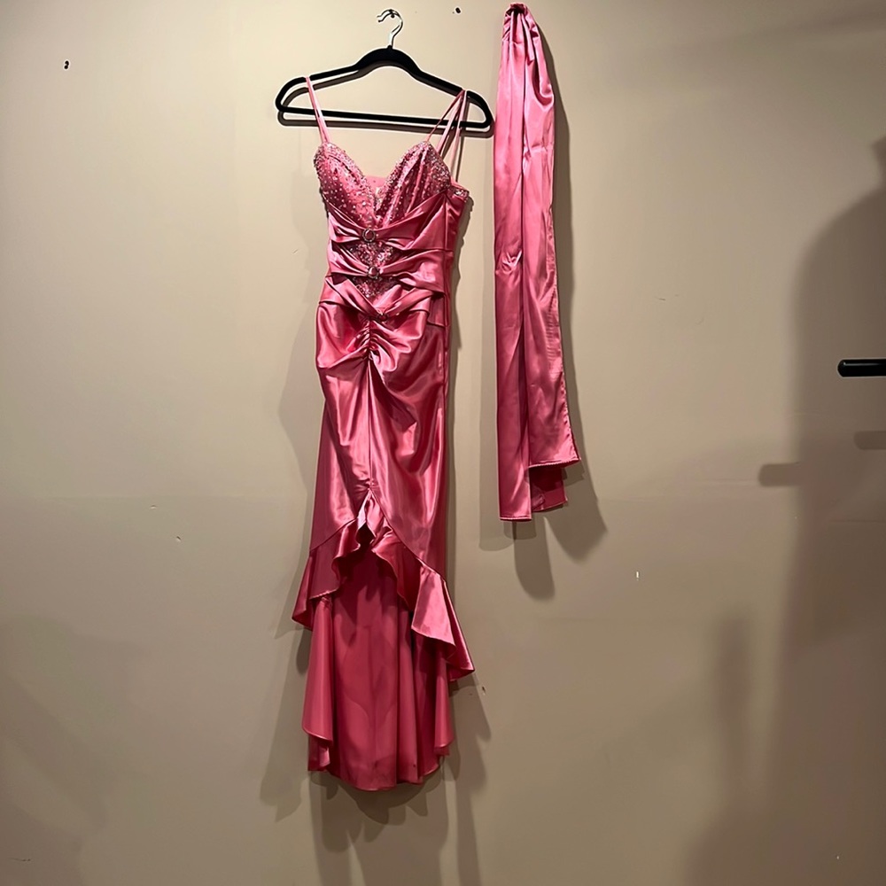 Alyce beaded pink sequin detail gown with shawl size 4 high-low